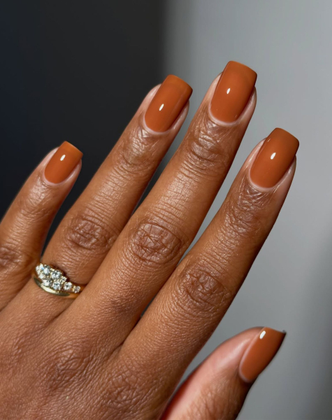 Fall Nail Trend 2026 Cozy Brown