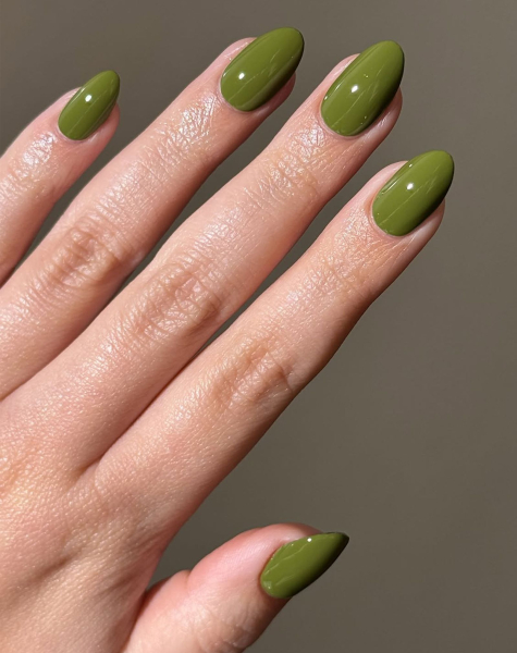 Fall Nail Trend 2026 earthy green